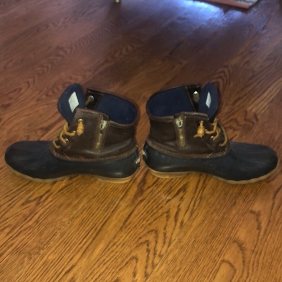 Sperry Duck Boots - Picture 3 of 4